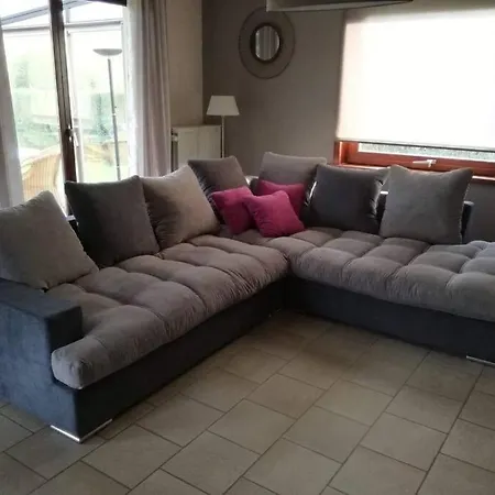 Holiday home Maison Bucolique A Anhee, Vue Meuse Et Falaises