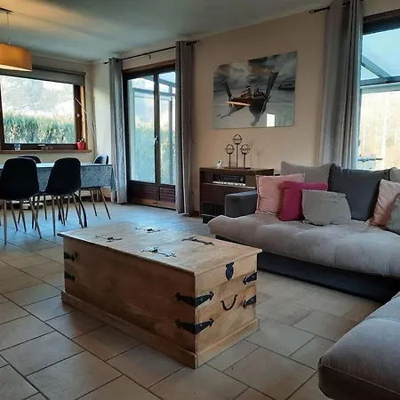 Maison Bucolique A Anhee, Vue Meuse Et Falaises Holiday home
